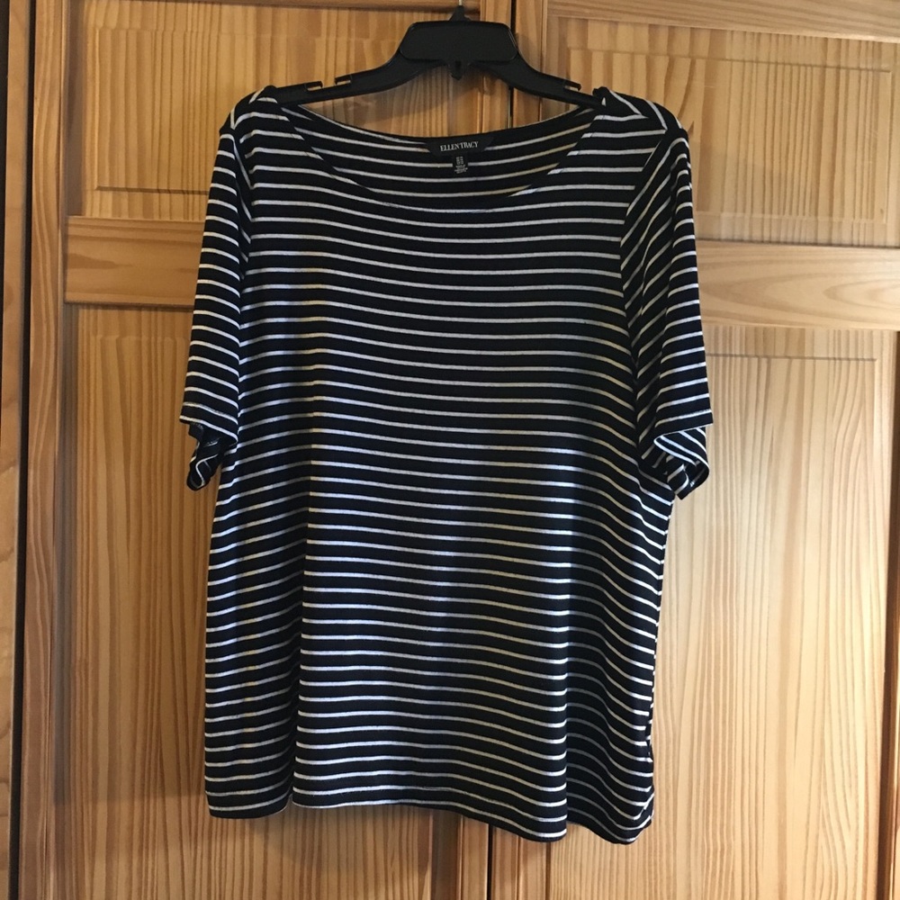 Ellen Tracy Black & White Striped Short Sleeve 1X